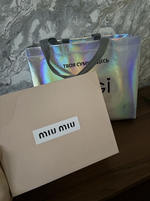 Продам женскую сумку MIU MIU, в хорошем состоянии