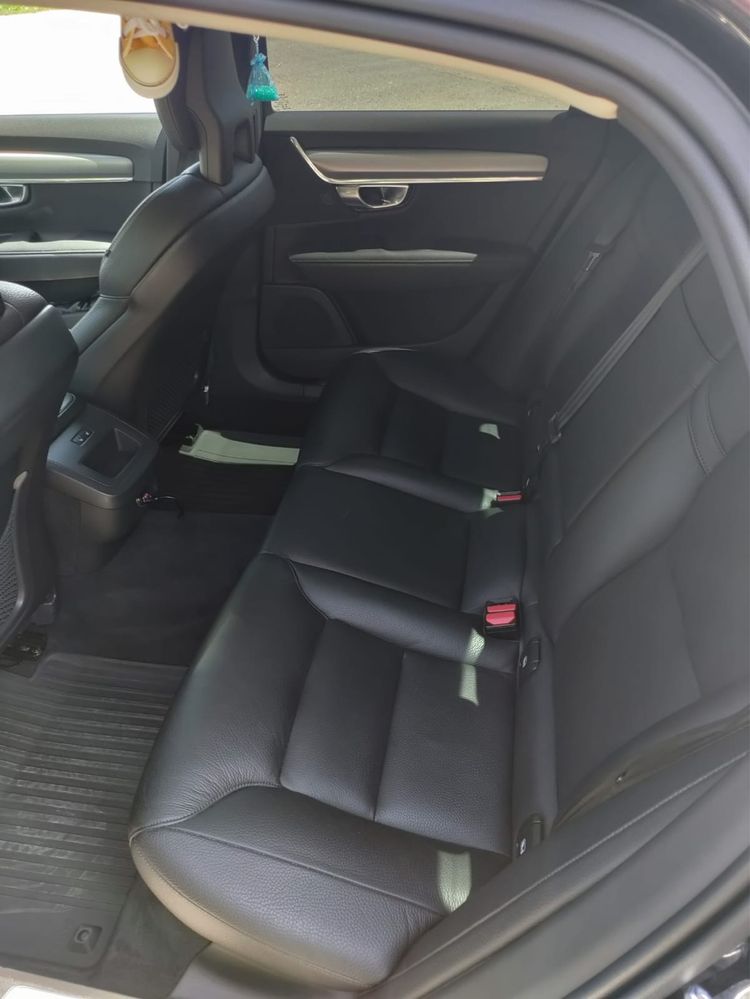 De vnazare Volvo S 90!!!