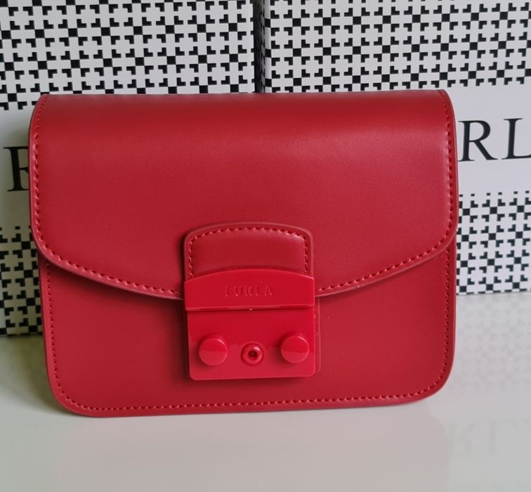 Дамска чанта Pinko Furla