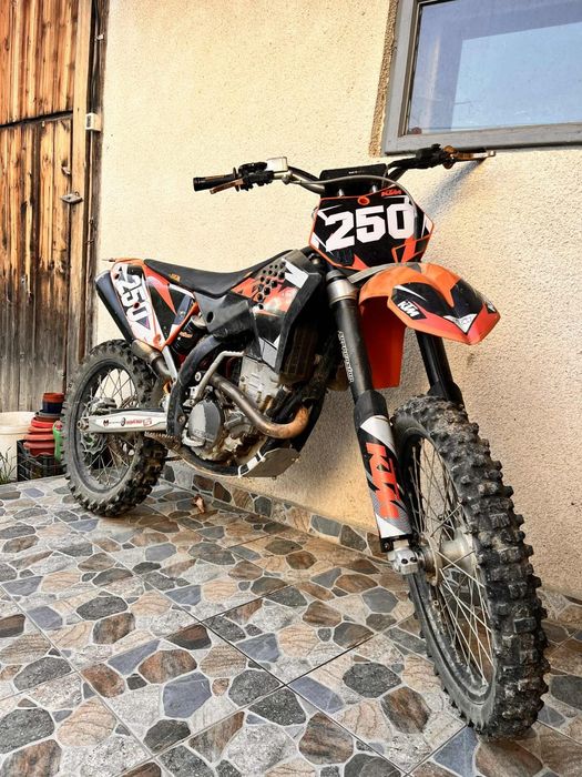 Motocicleta KTM SXF 250 Fullcross din 2010