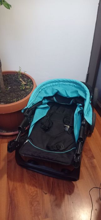Cărucior bebe pliabil de voiaj