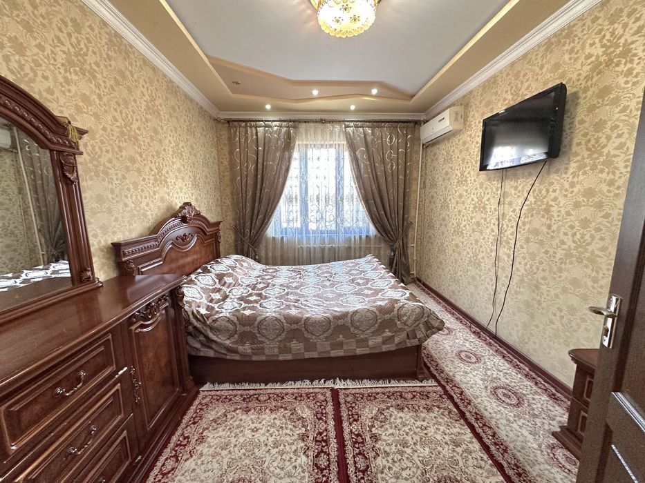 Массив ФЕРУЗА Северо-Восток Кадирова “Продается“5/4/5 балкон 2х6