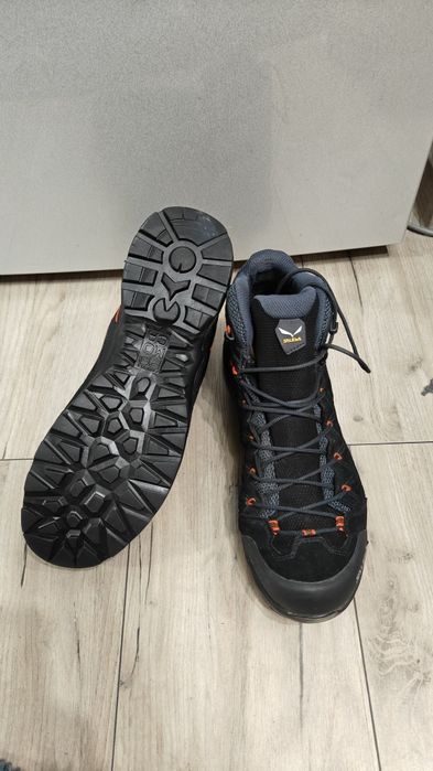 Salewa mărime 46.5