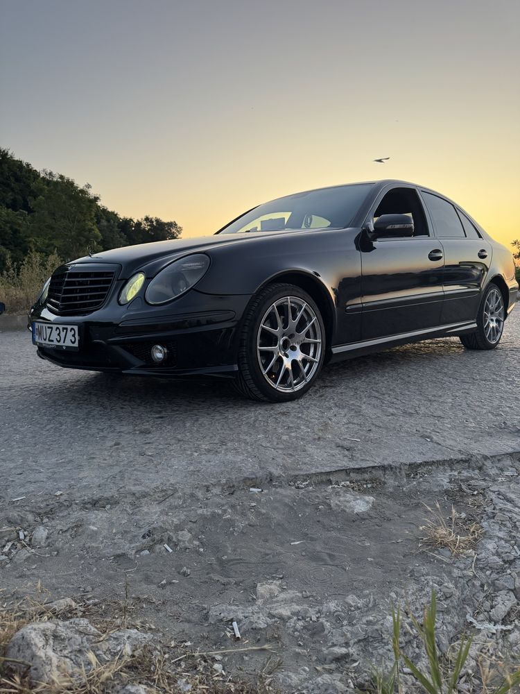 Mercedes E Class w211 320 cdi 4matic