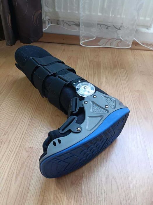 Vand orteza reglabila la unghi+Carje