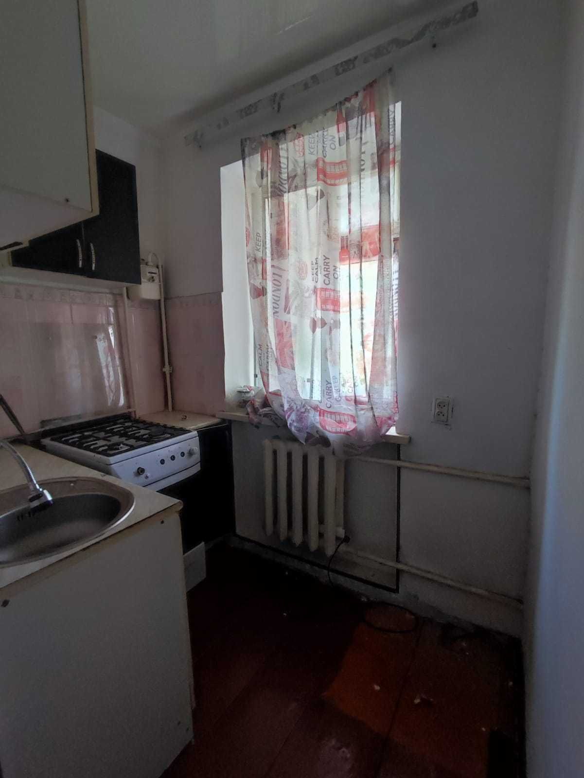 Центр 2х комн.кв.  2эт.  Абая