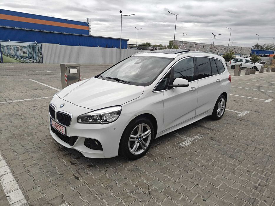 Bmw 218 Xdrive Automat Mpachet interior/exterior -impecabil