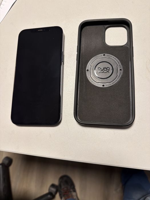 Vand iphone 12 pro max 256 GB,