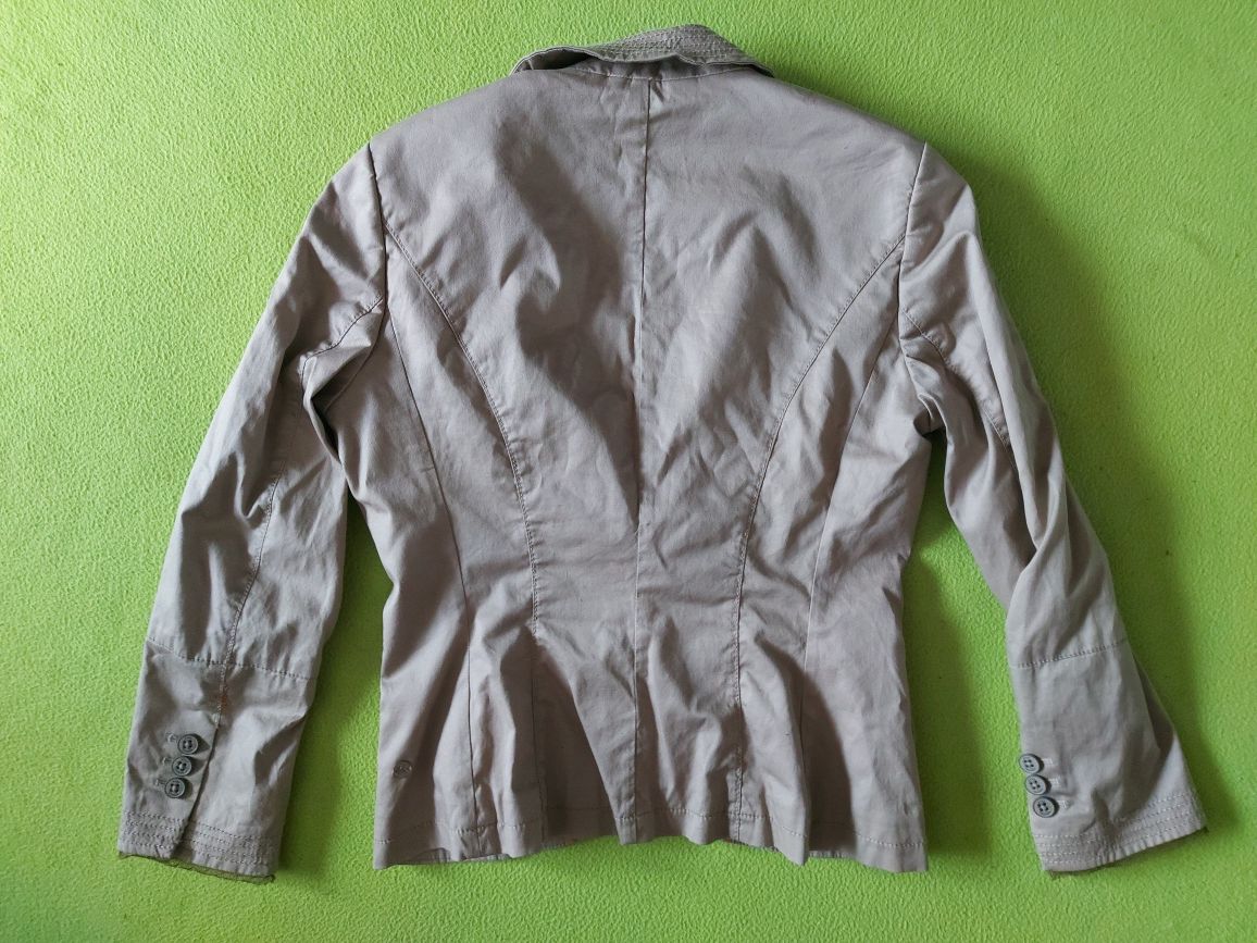 Hugo Boss-S-Дамско сако