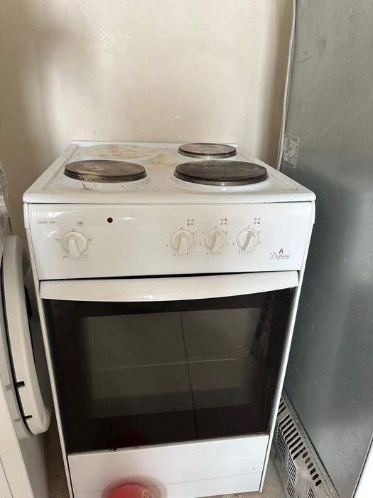 Продам электрическую печь