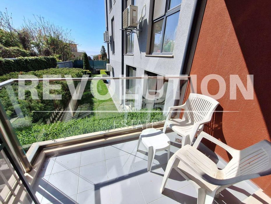 Дава се под наем Едностаен апартамент в Варна, м-т Траката - 32 кв.м за 350 € - Снимка #6