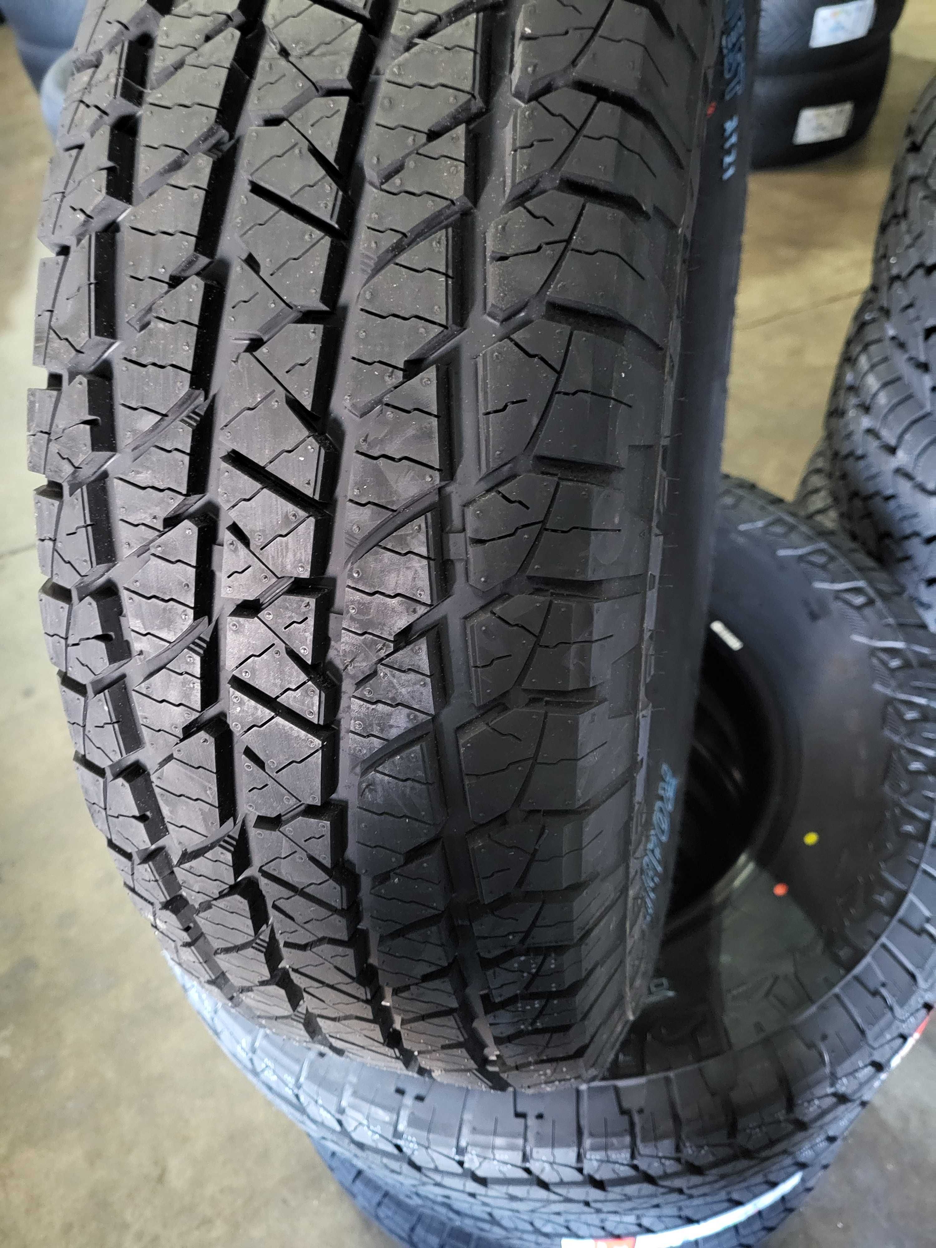 Vand anvelope noi all season,all terrain  245/65 R17 Roadx M+S