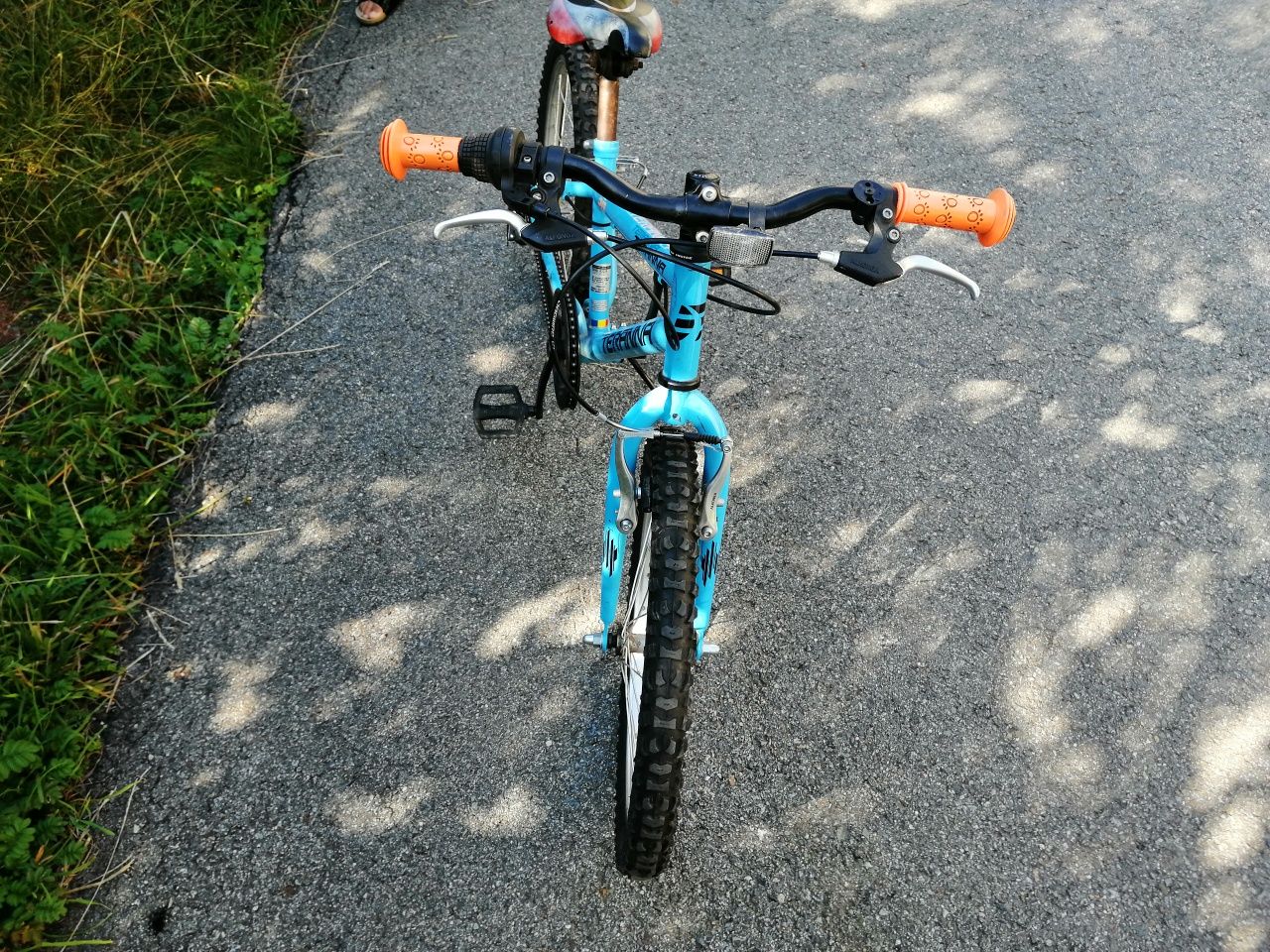 Bicicletă copii.. cu roți pe 20 inch