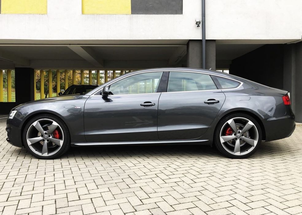 Audi a5 2.0tdi 190cp Quattro 4x4 S-tronic 3xS-Line rotor