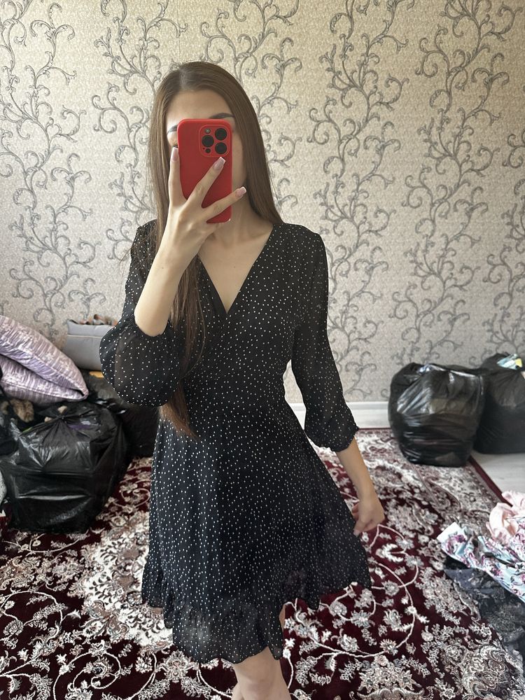 Платья новый 42-44рр
