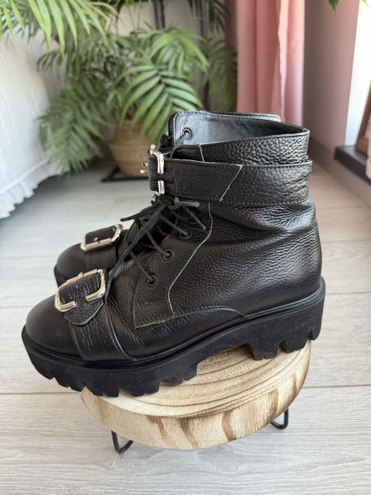 Bocanci MOJA Combat