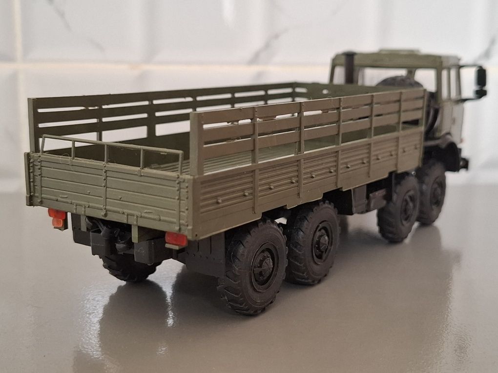 Коллекционная модель УРАЛ 532301, масштаб 1:43