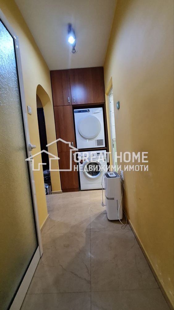 Продава се Тристаен апартамент в Търговище, Център - 115 кв.м за 1220 €/кв.м - Снимка #9