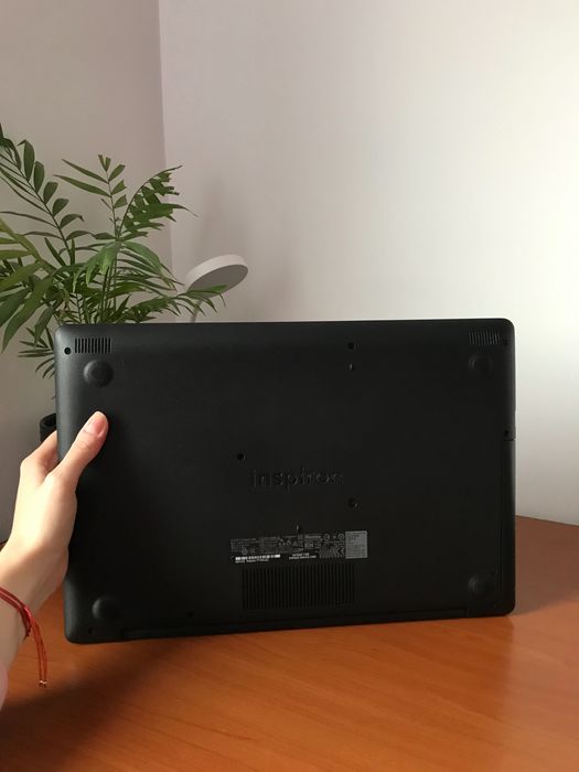 Laptop Dell Inspiron 15