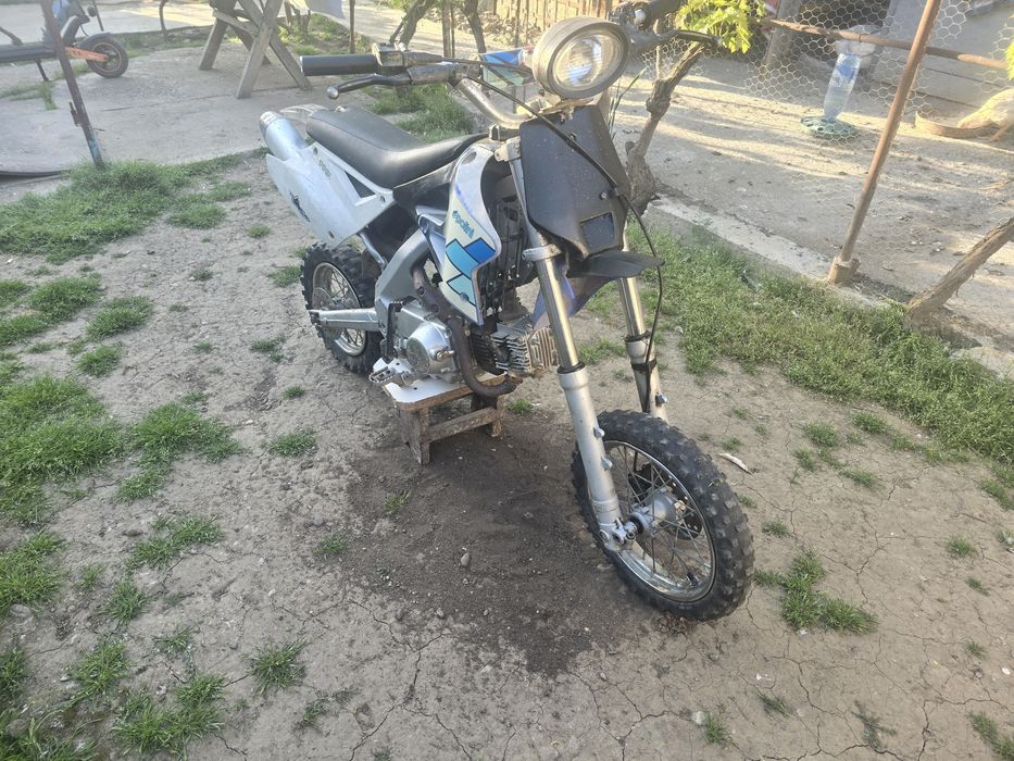 Vând cross 125 vand