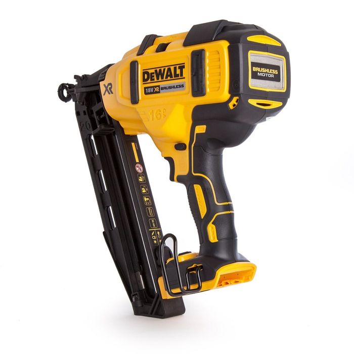Акумулаторен Такер DeWALT DCN660N 18V XR Brushless