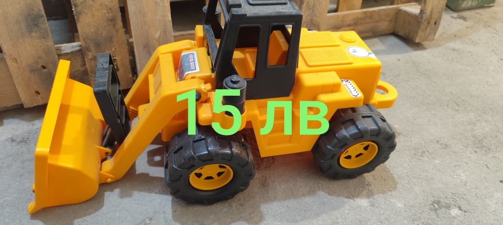 Децки играчки запазени