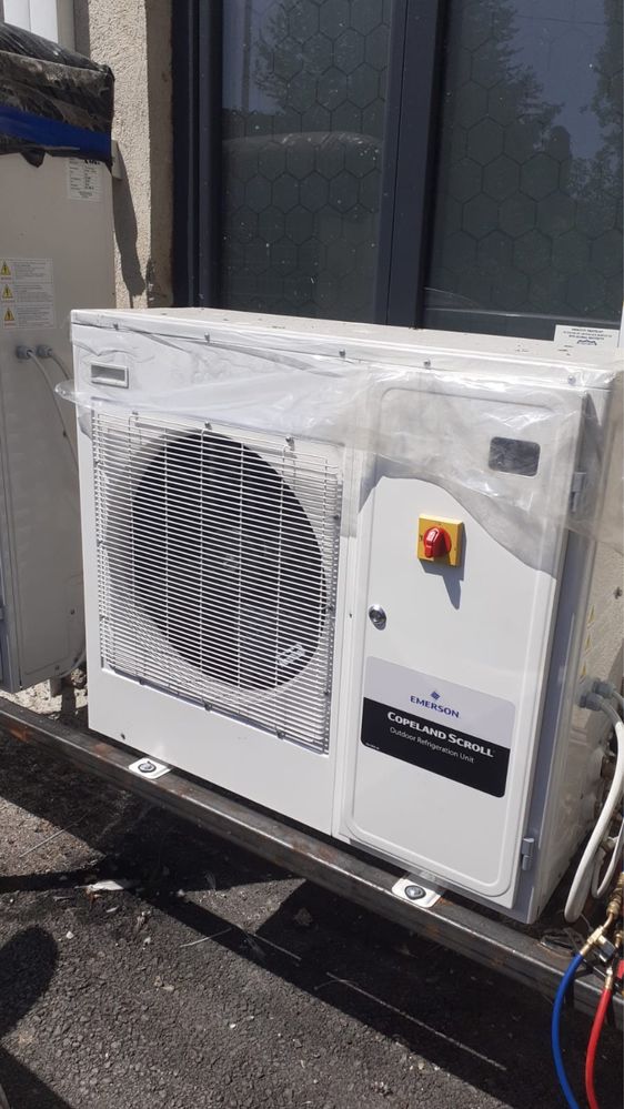 Camere frig la orice dimensiune cu agregate noi sau second hand.