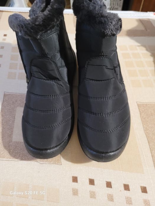 Нови  боти отговарят на  40 номер