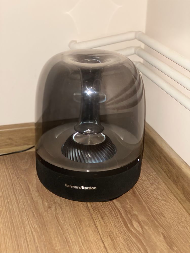 Boxe harman kardon aura 2