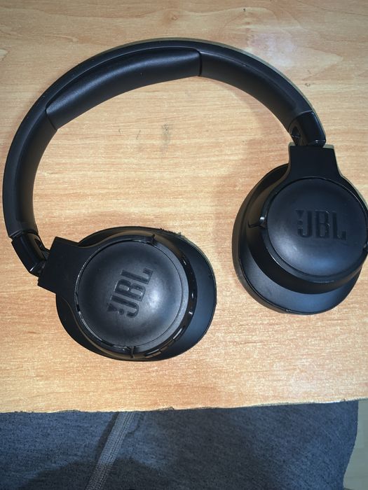 Casti JBL Tune 720BT