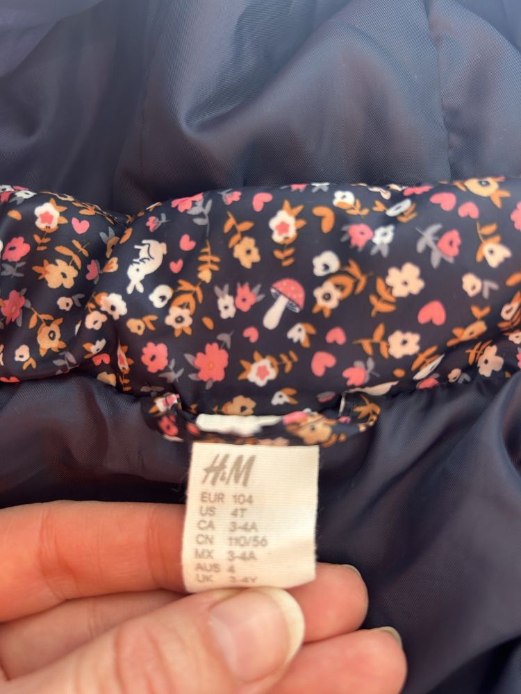 Преходно яке H&M- р-р 104 см