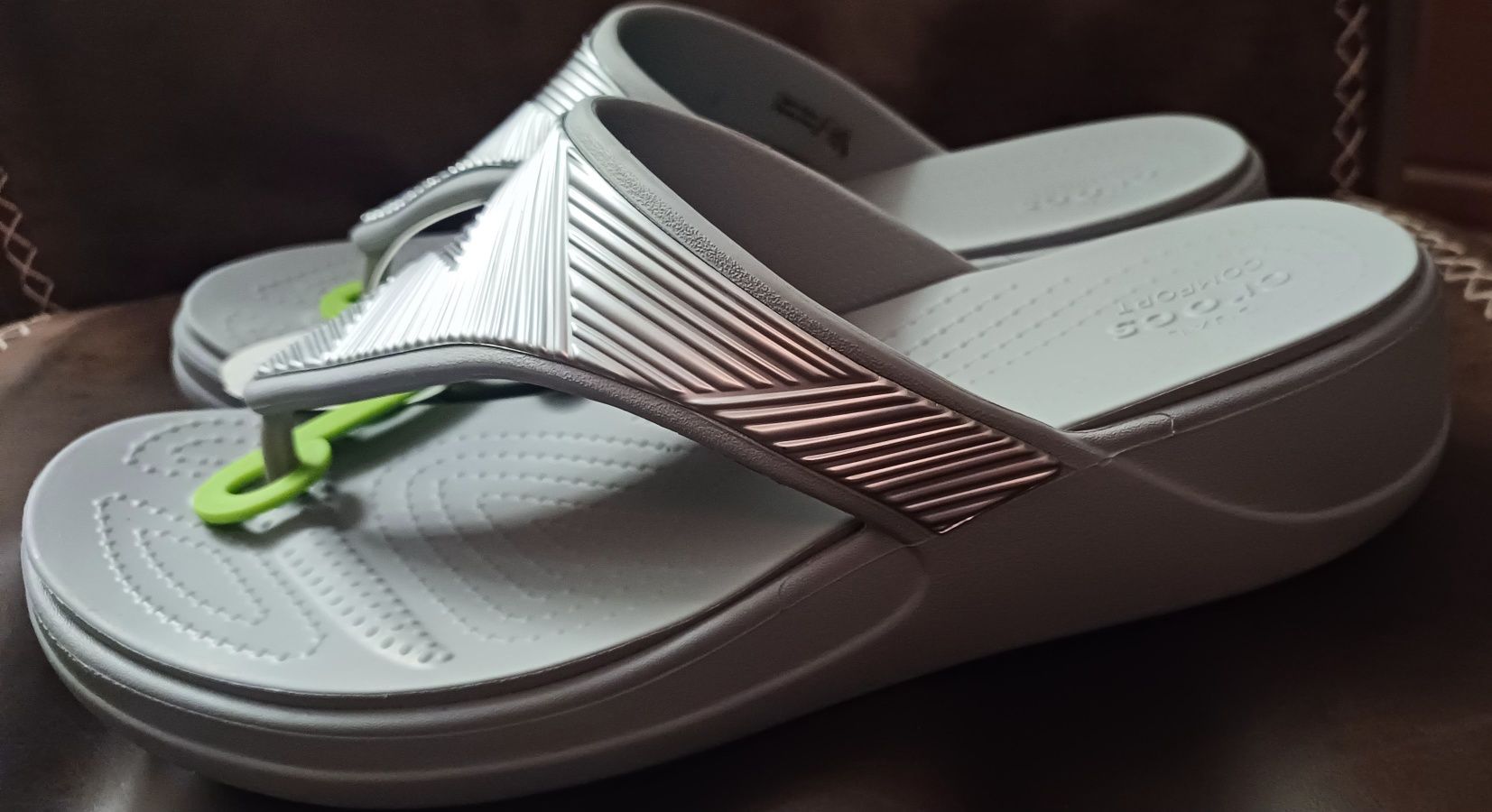 Papuci noi flip flop Crocs 38-39