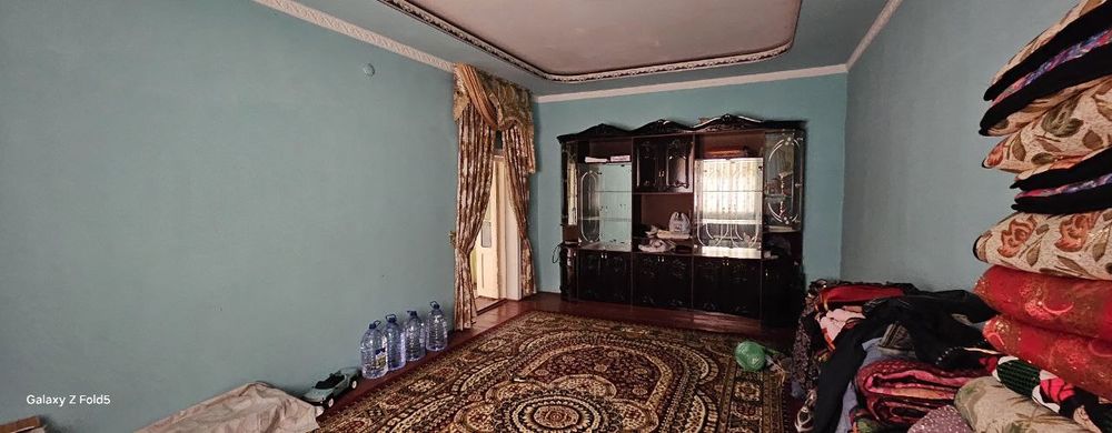 Xovli uy sotiladi 1 mavzeda