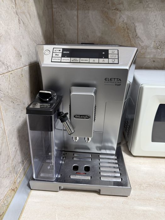 DeLonghi Eletta Cappuccino