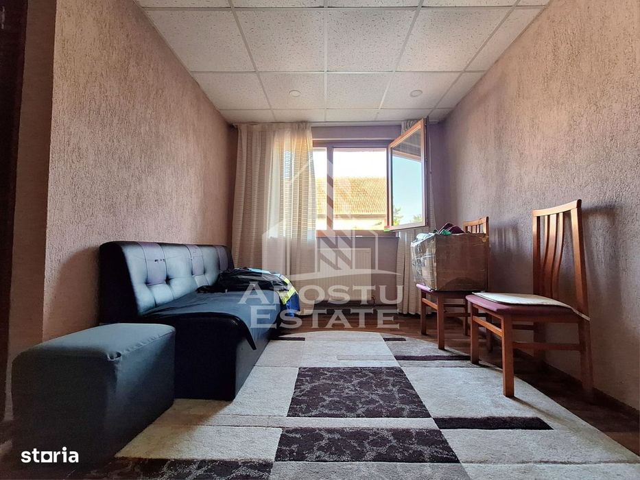 Casa cu 4 camere, 1520 mp teren, Gai