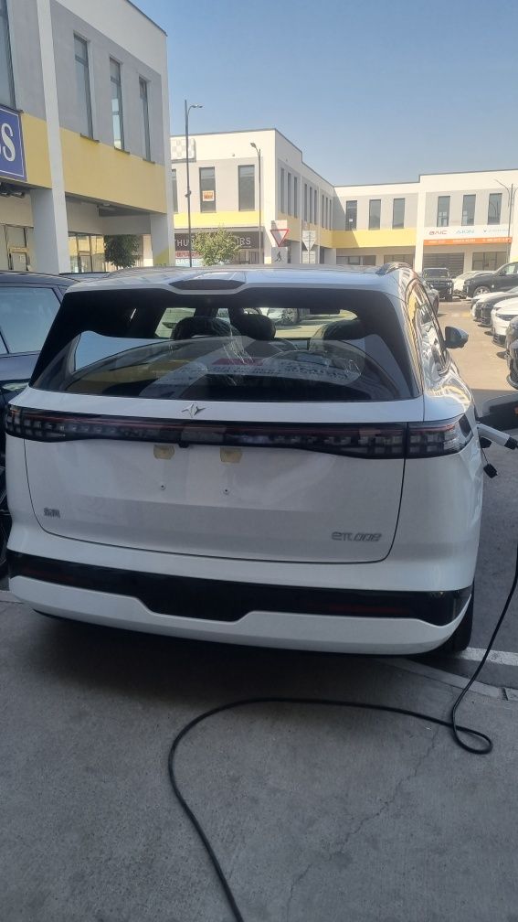 Dongfeng ep max 008