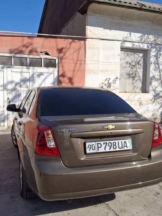 Срочно продается, зевс свет, тонировка, малибу руль, чехол, полик есть