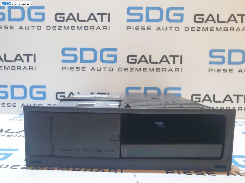 Interfata Media Modul Audio AMI Audi A4 B8 2008 - 2015 Cod 8T0035785A