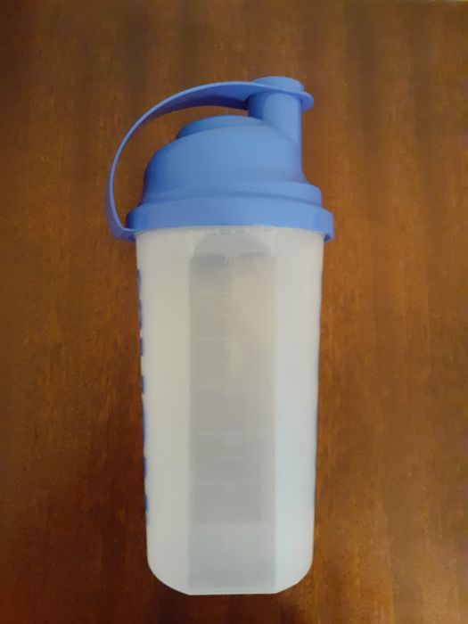 Шейкър с мрежичка за разбиване Shaker USN by Original прозрачно и сини