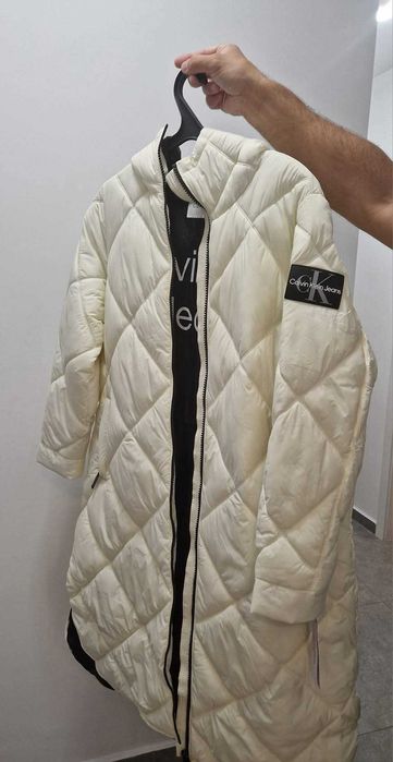 Calvin Klein палто