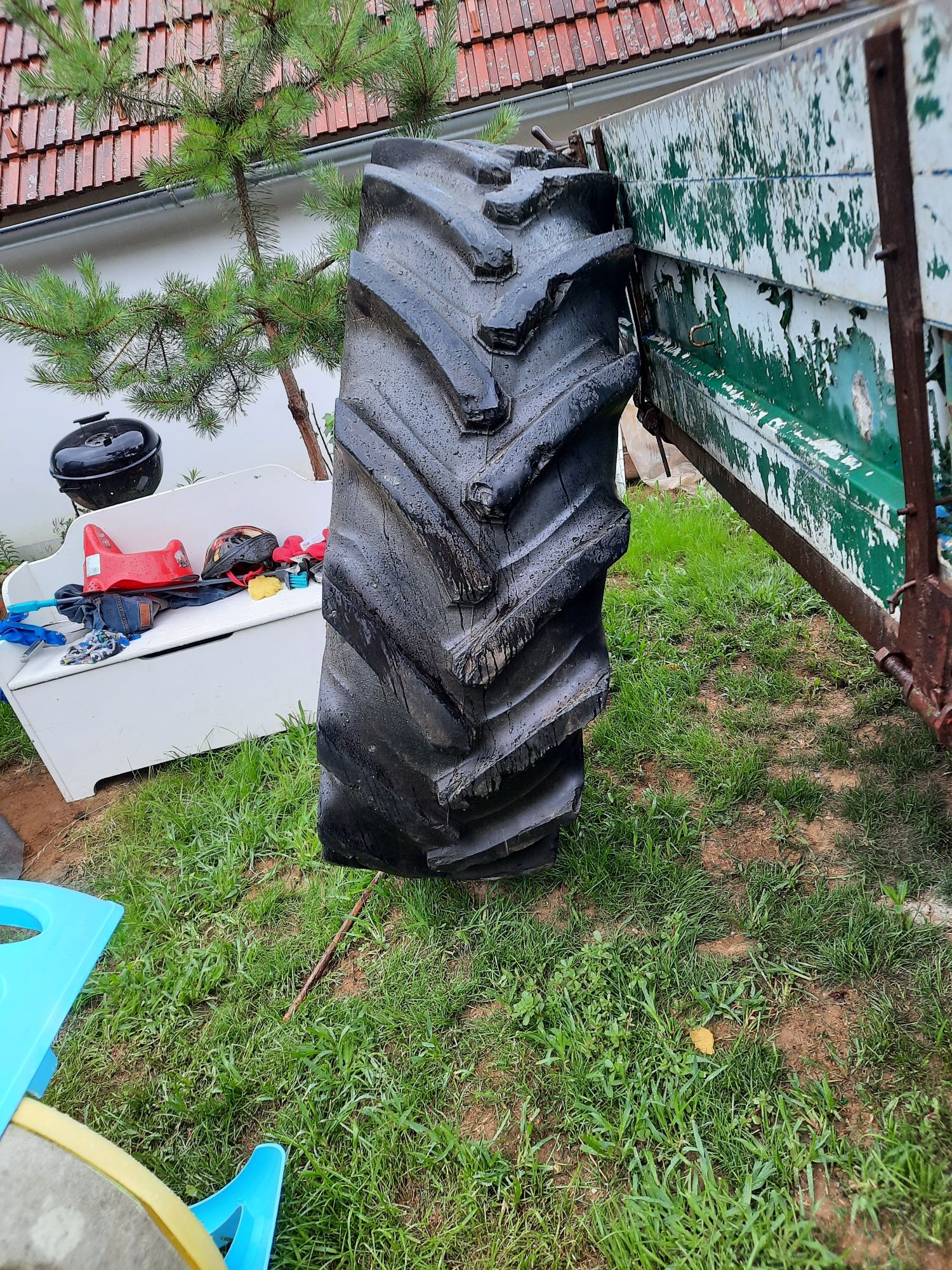 Vand cauciuc tractor 16.9 R30