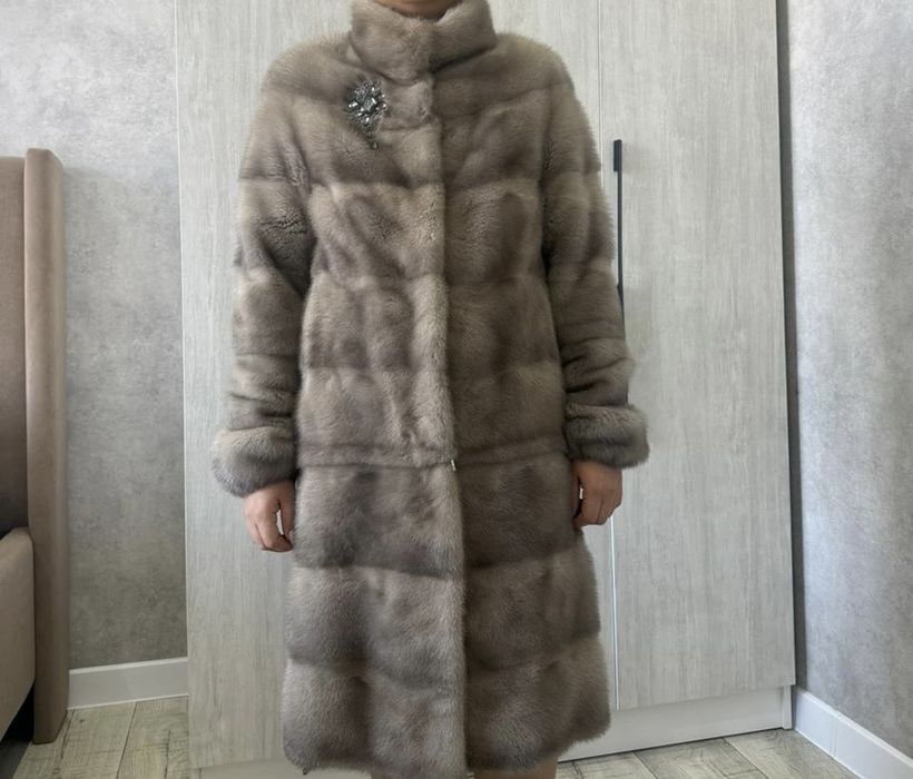 Женская норковая шуба