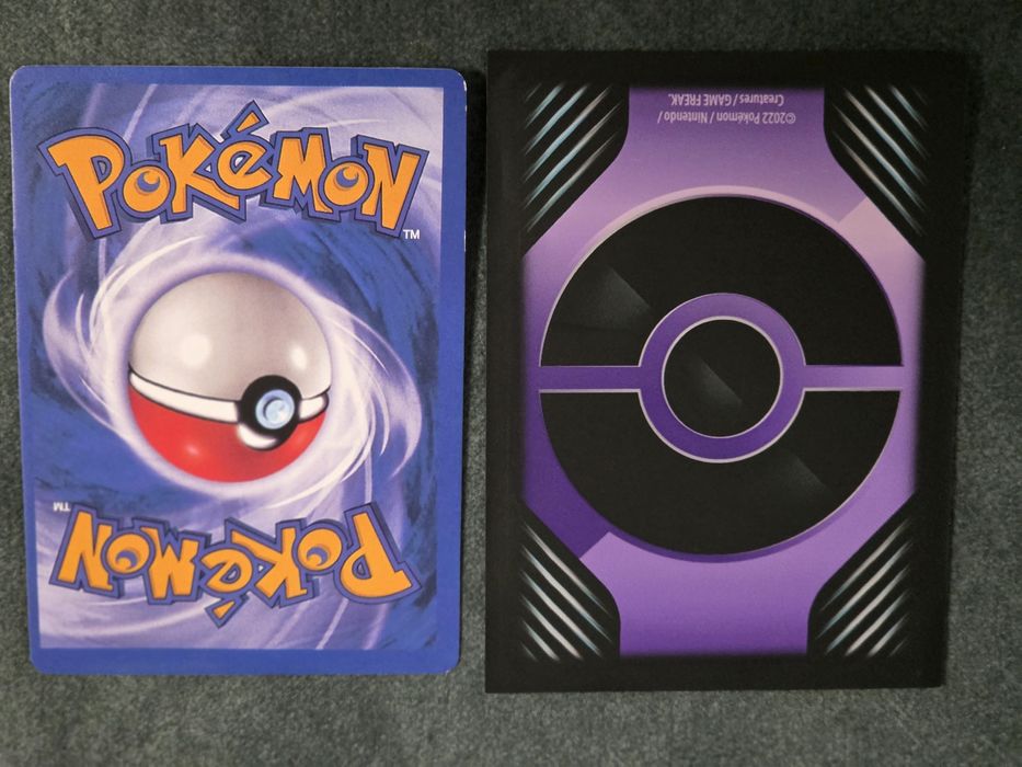 Cărți pokemon (Evoluție charizard)