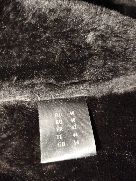 Продам женскую дубленку