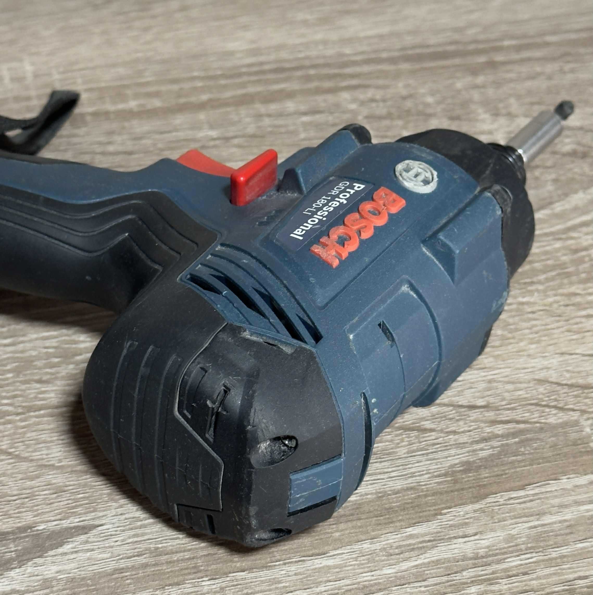 Продавам Акумулаторен гайковерт BOSCH GDR 180-LI 2 с батерия