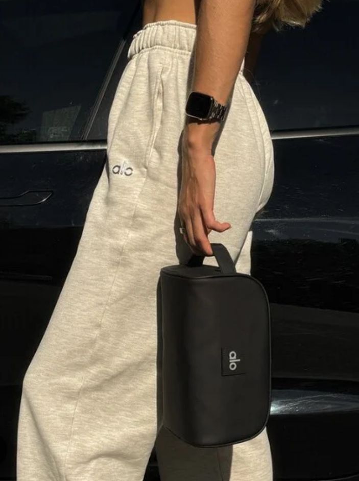 Промо цена!!! Alo yoga all in dopp kit make up bag несесер