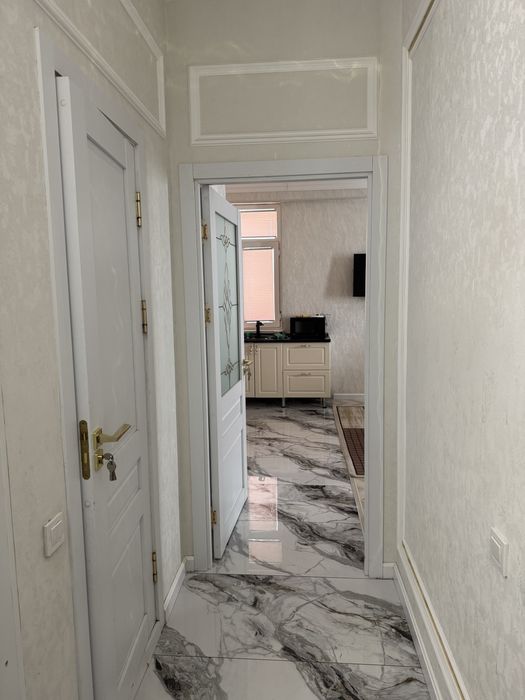 2 xonalik (studiya) kvartira uzoq muddatga arendaga beriladi