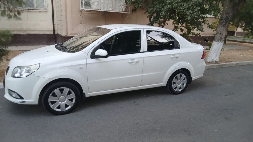 Нексия 3 автомат 2018 йил