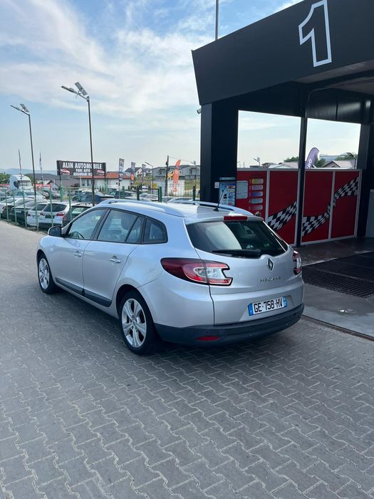 Puteți verifica mașina unde dorinți