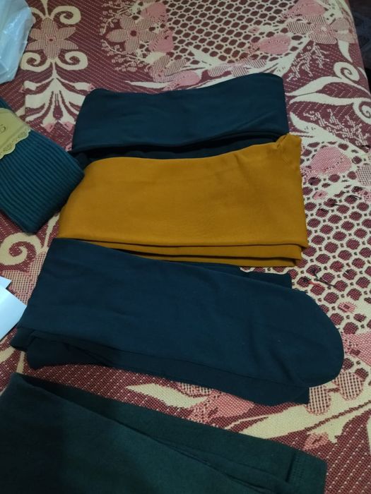 Продам колгодки новые